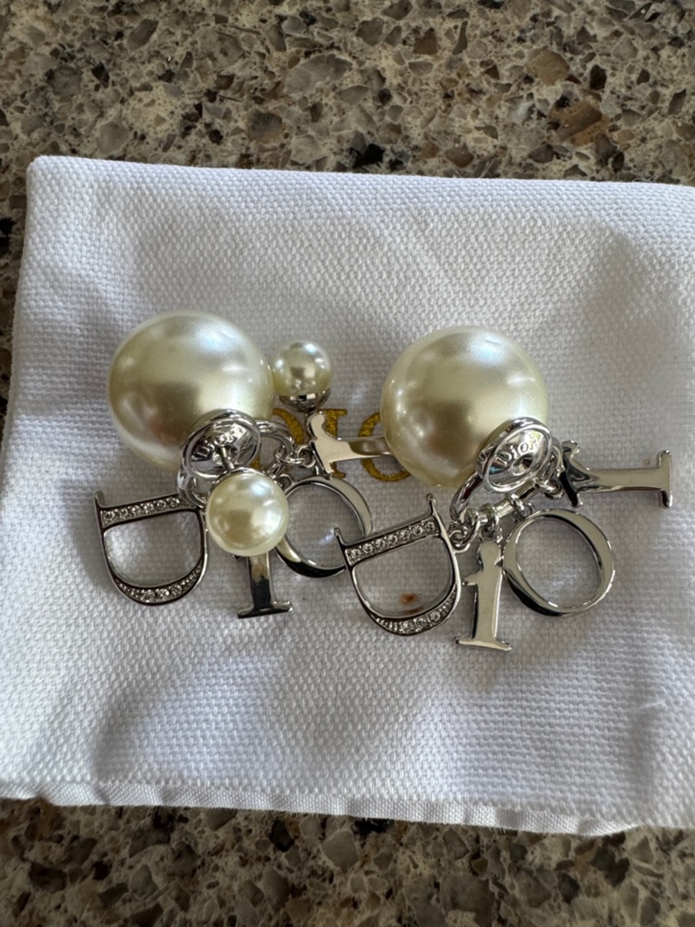 Dior Silver-Tone Pearl Double-Sided CD Logo Clip Earrings - Ivory - Picture 3 of 7